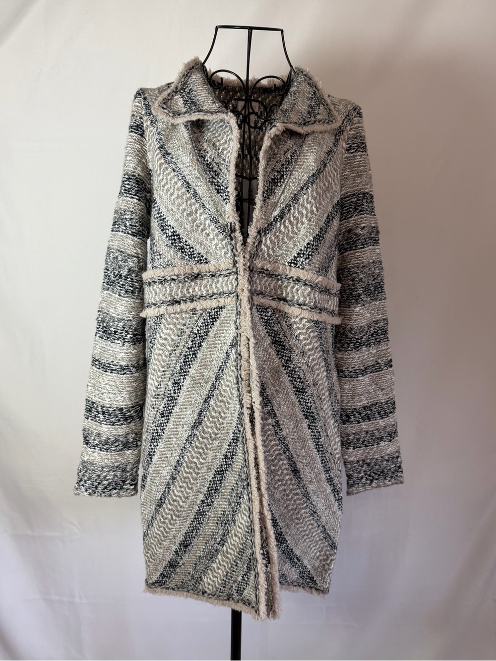Chico's Gray & Ivory Open-Front Textured Knit Sweater Coat